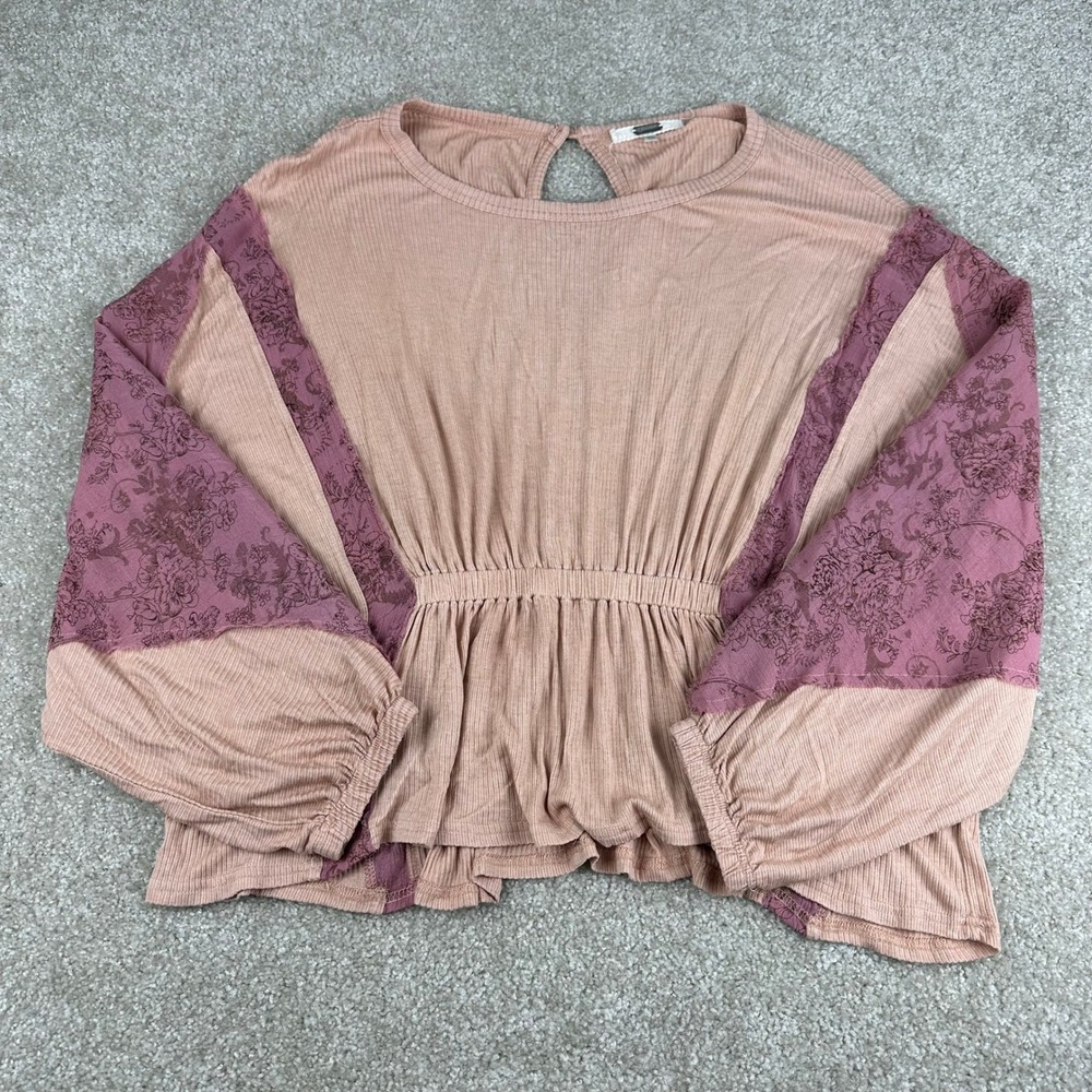 Gimmicks BKE XL Pink Ribbed Floral Peplum Top Dolman Sleeve Boho Cottage Flowy